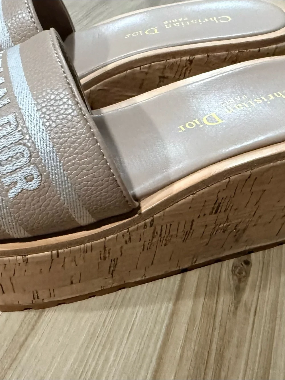 WOMENS WEDGES